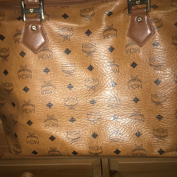 AUTHENTIC COGNAC “MCM” LARGE TOTE BAG - Picture 5 of 16